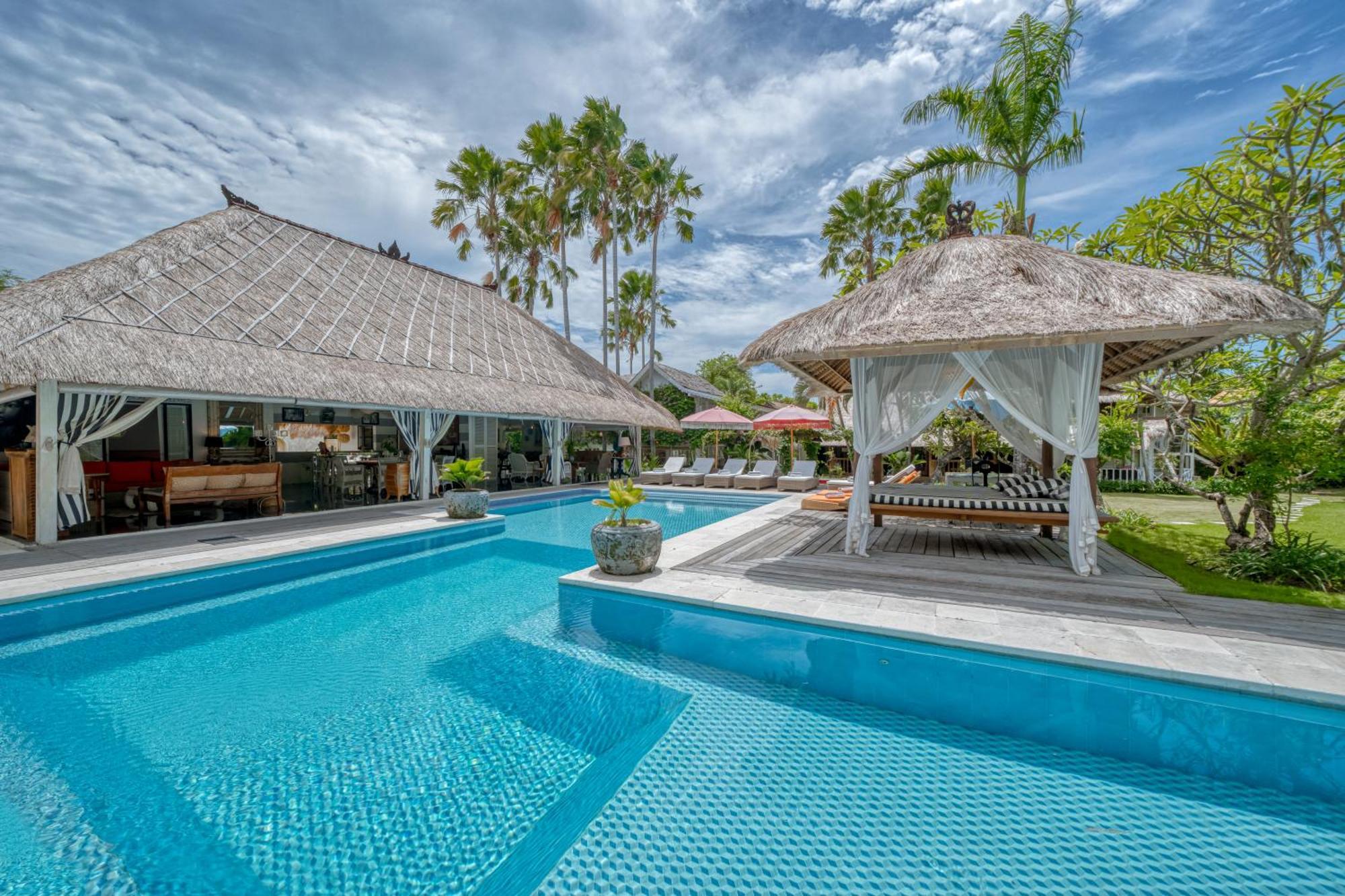 Villa Kalis, 10 Bedroom Family And Group Villa Seminyak Exterior foto